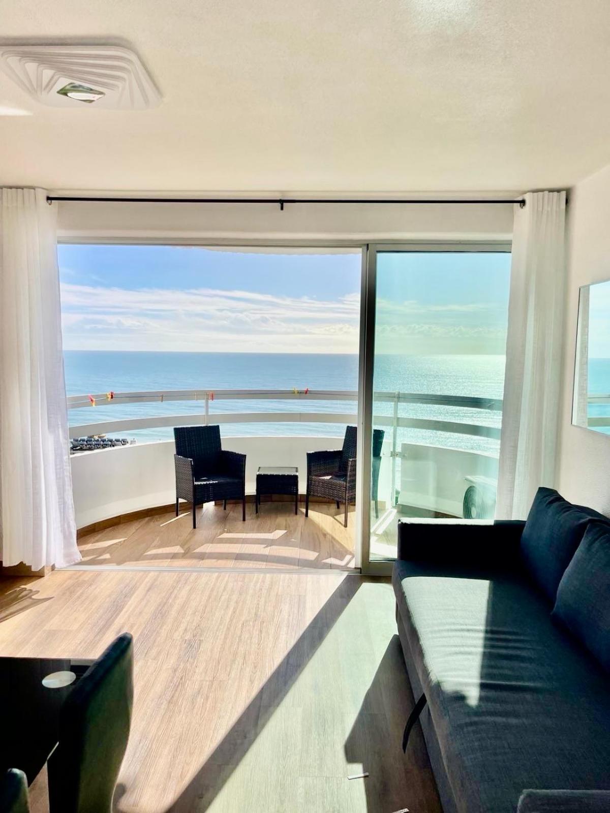 Top Ocean View Apartment - Amazing Sunset - Modern Style - Pool & 200M To Beach بورتيماو المظهر الخارجي الصورة