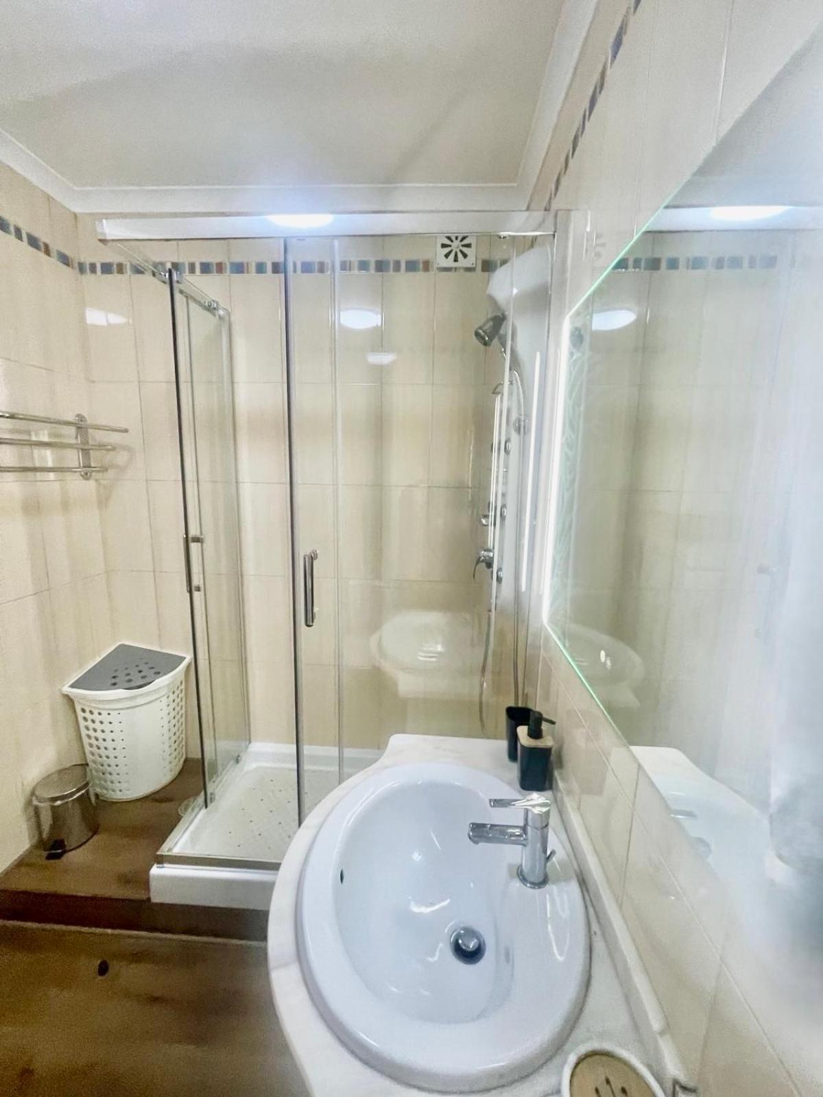 Top Ocean View Apartment - Amazing Sunset - Modern Style - Pool & 200M To Beach بورتيماو الغرفة الصورة